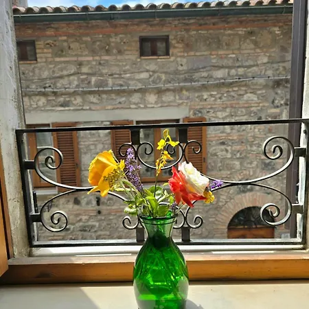 Apartment Flat Ghino Di Tacco Historical Centre Radicofani
