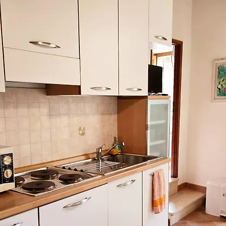 Flat Ghino Di Tacco Historical Centre