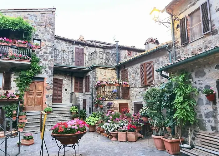 Apartment Flat Ghino Di Tacco Historical Centre Radicofani